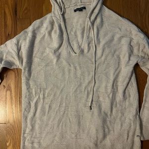 American Eagle Outfitters sweater